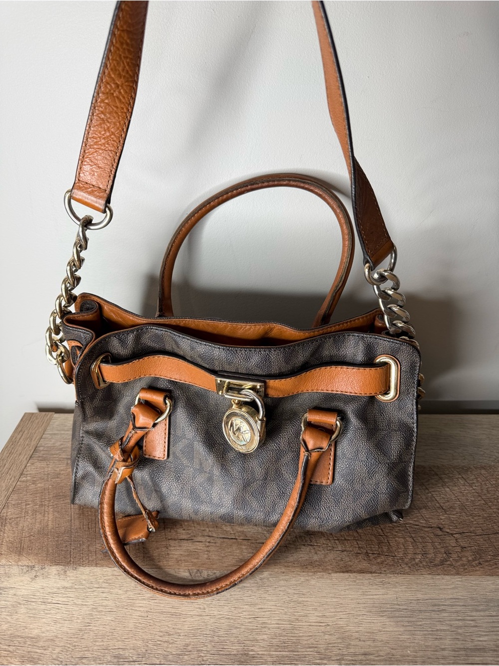 MICHAEL KORS Leather Brown Hamilton Satchel Bag Logo Monogram Lock Chain *FLAWS - Picture 3 of 16
